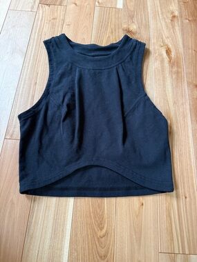 Lululemon Black Sleeveless Crop Tank Top